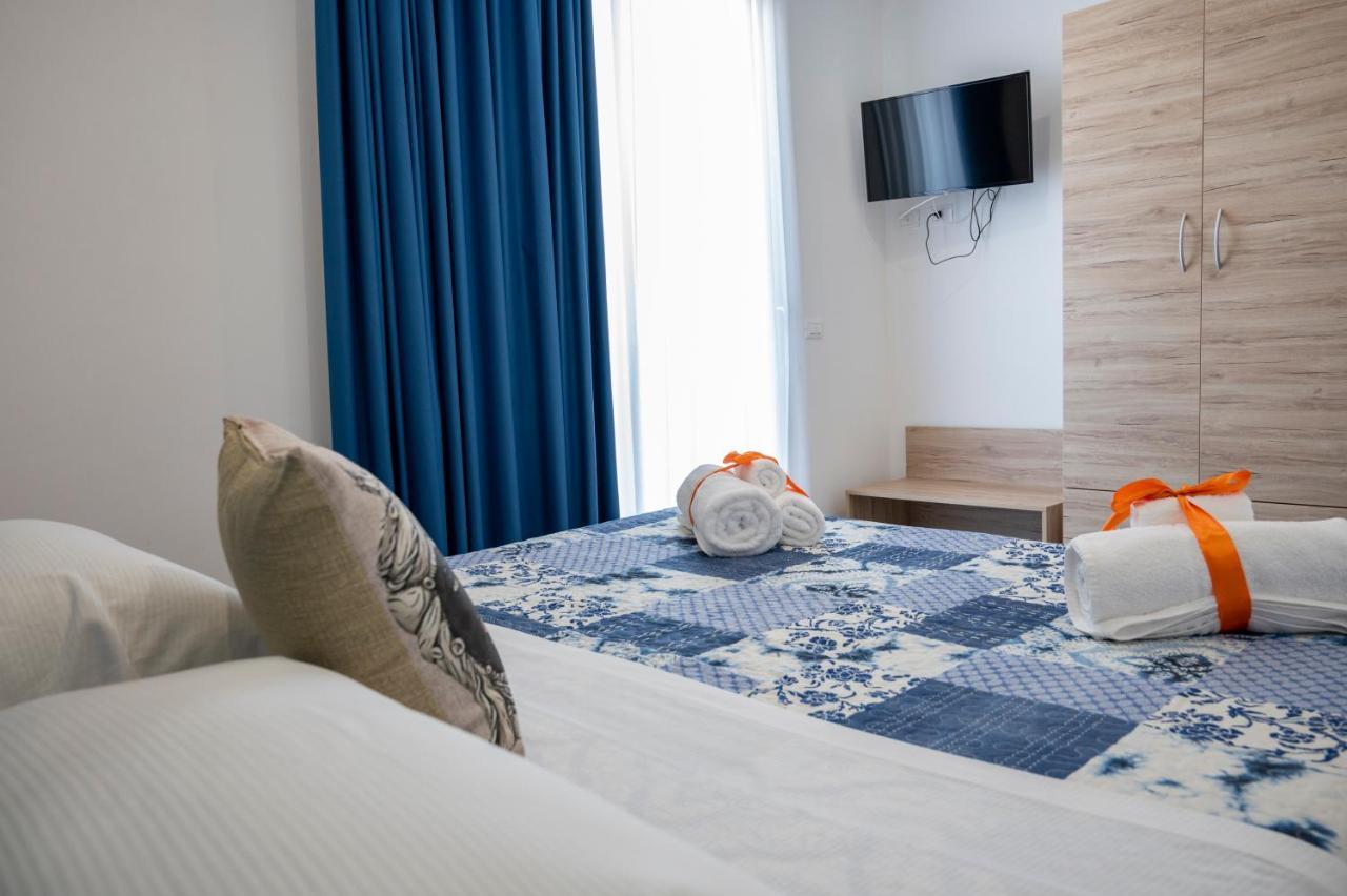 White Apartments & Spa Avola Exterior foto